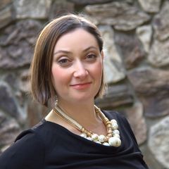 Lana Nemirovskiy — RealEstate real estate partner